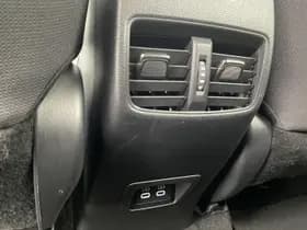 Toyota Corolla-cross thumbnail 49