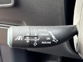 Mg Zs-ev thumbnail 12