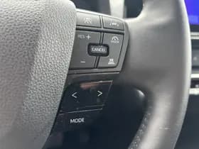 Toyota C-hr thumbnail 12