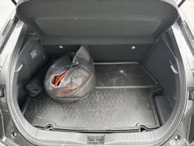 Toyota C-hr thumbnail 22