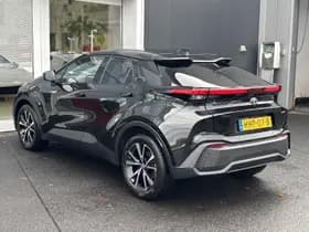 Toyota C-hr thumbnail 4