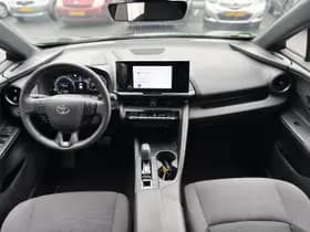 Toyota C-hr thumbnail 8