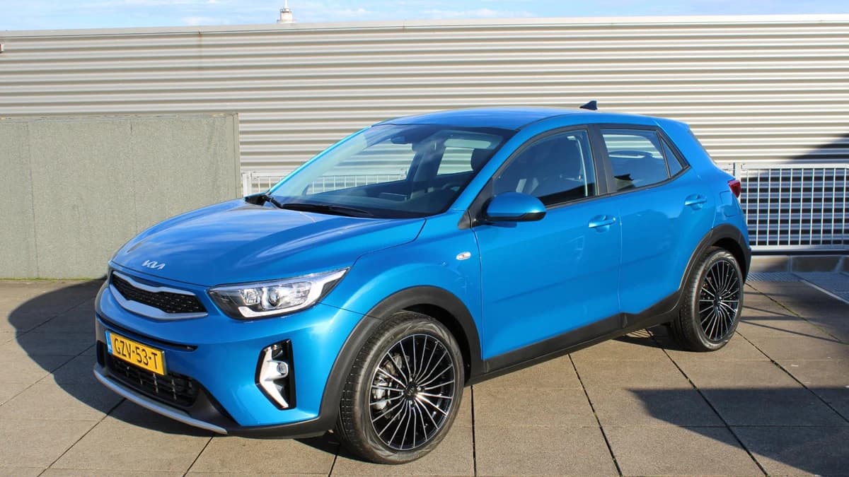 Kia Stonic — foto 1