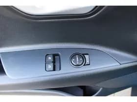 Kia Stonic thumbnail 43