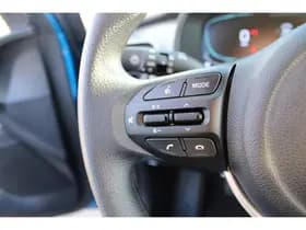 Kia Stonic thumbnail 48