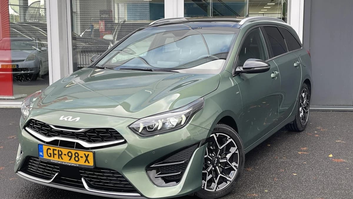 Kia Ceed-sportswagon — foto 1