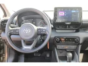 Toyota Yaris thumbnail 34