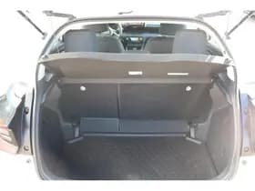 Toyota Yaris thumbnail 36