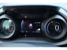 Toyota Yaris-cross thumbnail 34