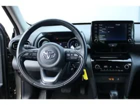 Toyota Yaris-cross thumbnail 7