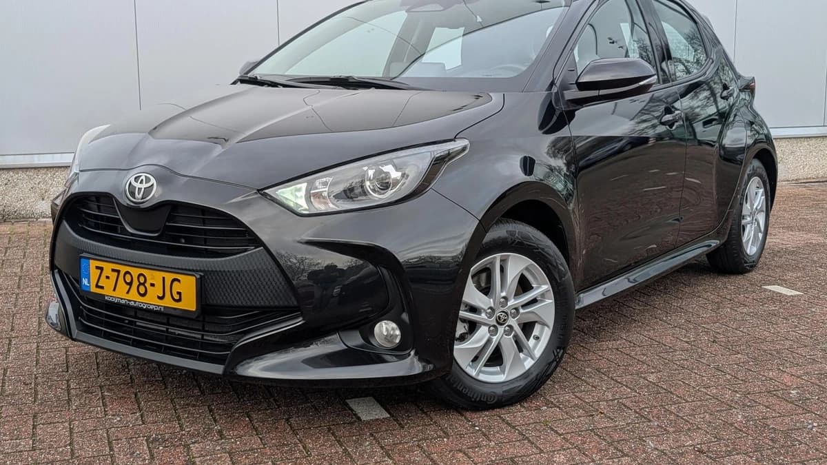 Toyota Yaris — foto 1