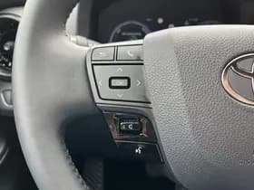 Toyota C-hr thumbnail 58