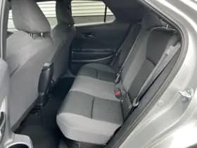 Toyota C-hr thumbnail 8