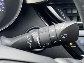 Toyota C-hr thumbnail 30