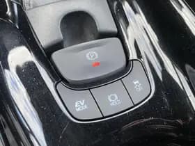 Toyota C-hr thumbnail 40