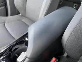 Toyota C-hr thumbnail 42