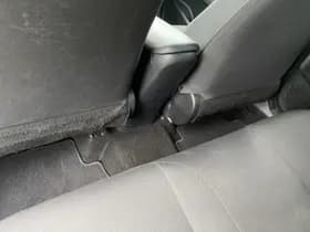 Toyota C-hr thumbnail 50