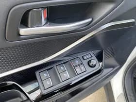 Toyota C-hr thumbnail 79