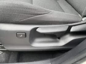 Toyota C-hr thumbnail 80