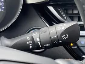 Toyota C-hr thumbnail 88