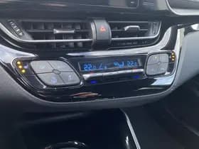 Toyota C-hr thumbnail 96