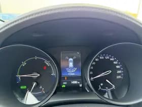 Toyota C-hr thumbnail 13