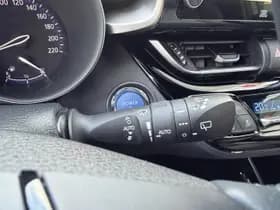 Toyota C-hr thumbnail 17