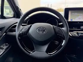 Toyota C-hr thumbnail 39