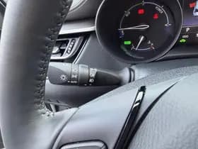 Toyota C-hr thumbnail 43
