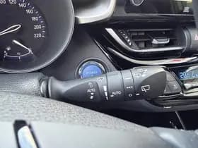 Toyota C-hr thumbnail 44