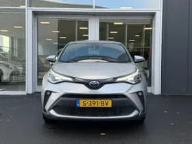 Toyota C-hr thumbnail 6