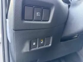 Toyota C-hr thumbnail 54