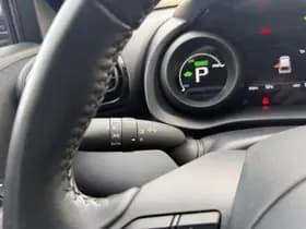 Toyota Yaris-cross thumbnail 14