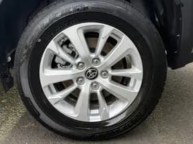 Toyota Yaris-cross thumbnail 32