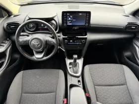Toyota Yaris-cross thumbnail 10