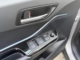 Toyota C-hr thumbnail 31