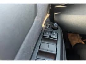 Toyota Yaris-cross thumbnail 29