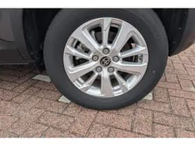 Toyota Yaris-cross thumbnail 45