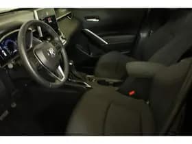 Toyota Corolla-cross thumbnail 33