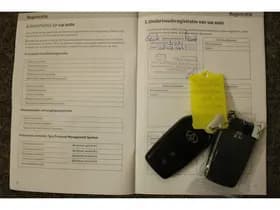 Toyota Corolla-cross thumbnail 50