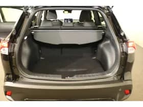 Toyota Corolla-cross thumbnail 9