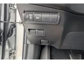 Toyota Corolla-cross thumbnail 25