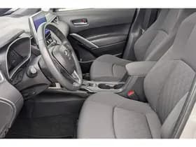 Toyota Corolla-cross thumbnail 56