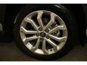 Toyota Corolla-cross thumbnail 59