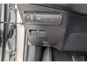 Toyota Corolla-cross thumbnail 61