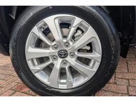 Toyota Yaris-cross thumbnail 11