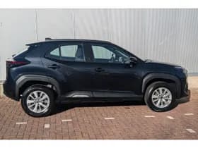 Toyota Yaris-cross thumbnail 12