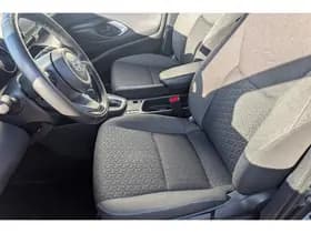 Toyota Yaris-cross thumbnail 32