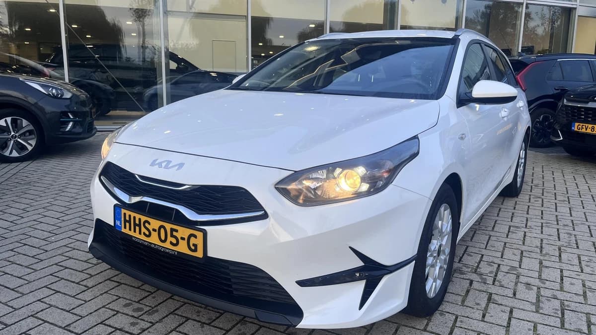 Kia Ceed-sportswagon — foto 1