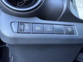 Toyota C-hr thumbnail 23